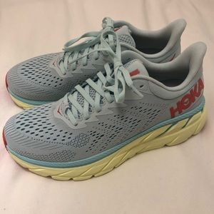 NIB Hoka One One Outdoor Voices Clifton - limited edition BLUE 🦋